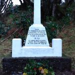 An cros ar lá an chéid